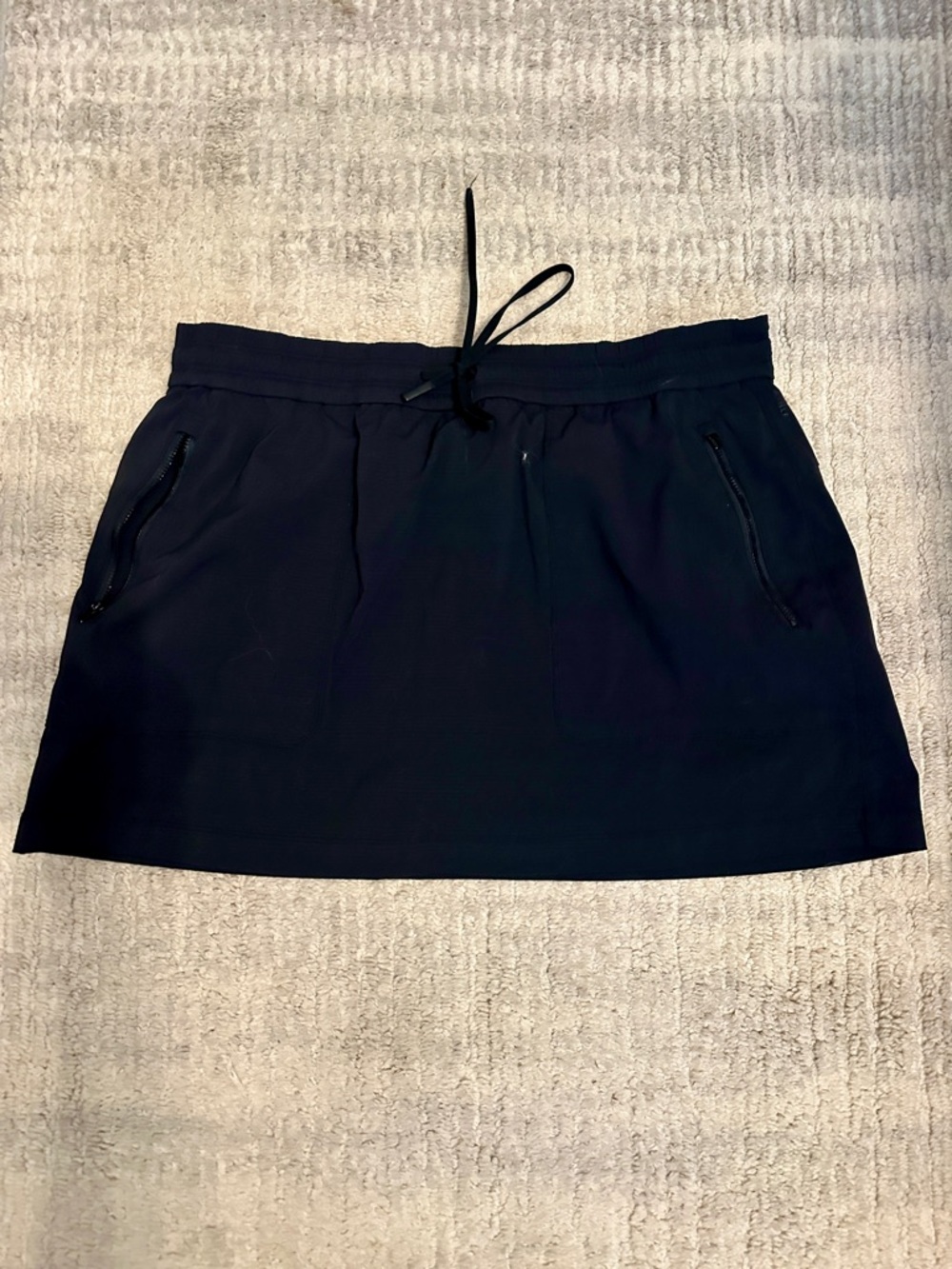 Athleta Trekkie North Mid rise Skort